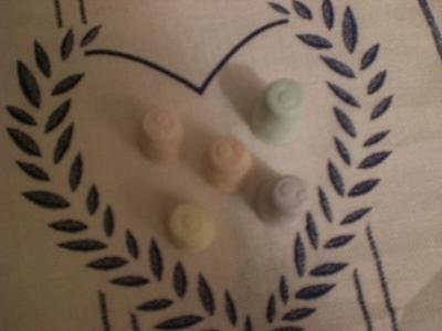 dé silicon pastel pour coudre broder ou quilter