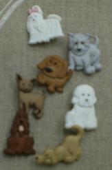 boutons decorations parade de chien